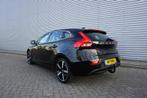 Volvo V40 2.0 D2 Ocean Race Business Airco / Navi / Camera /, Auto's, Voorwielaandrijving, Gebruikt, Euro 6, 4 cilinders