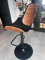 Barkrukken zwart leer met houtkleur, Ophalen, Zwart, Leer, Zo goed als nieuw
