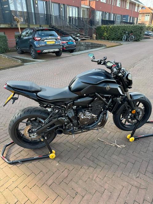 Yamaha MT-07 A2 Akrapovic 6999€, Motoren, Onderdelen | Yamaha, Gebruikt, Ophalen
