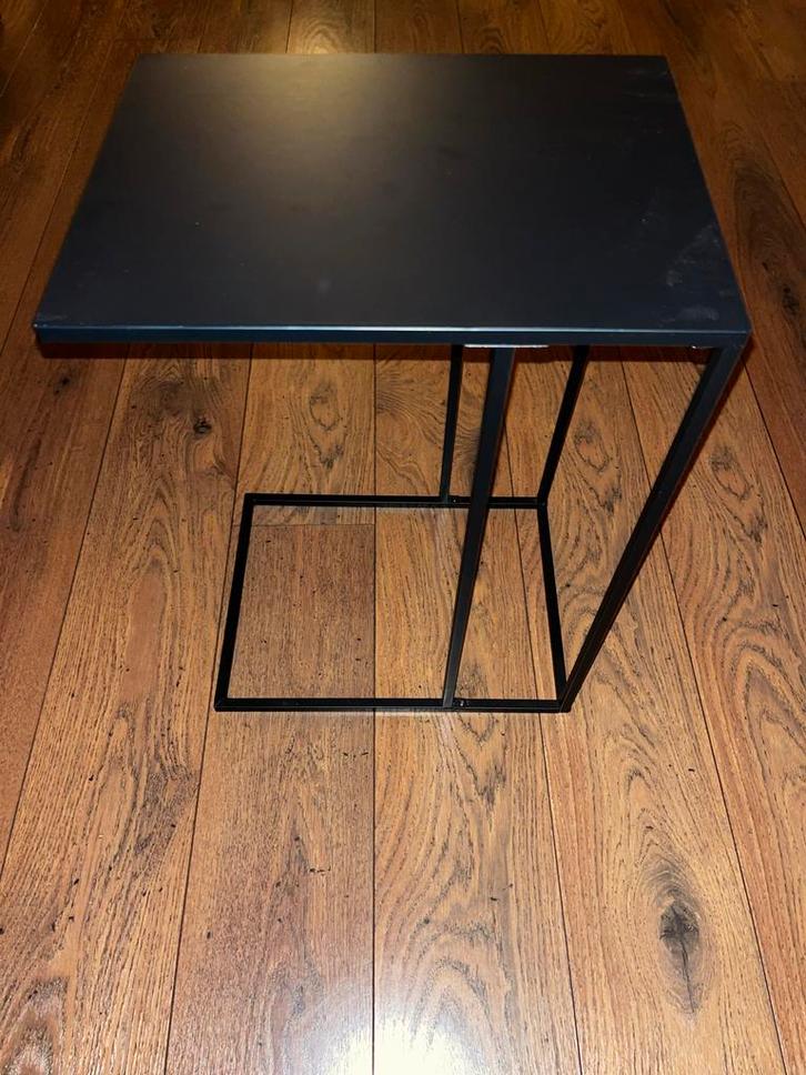 Stijlvol ijzeren bijzettafeltje, Huis en Inrichting, Tafels | Bijzettafels, Gebruikt, Vierkant, Minder dan 45 cm, Minder dan 55 cm