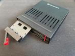 Thermaltake 4-bay hot-swap SSD cage + 4 SATA kabels | 2.5”, Ophalen, Zo goed als nieuw, Desktop, SATA