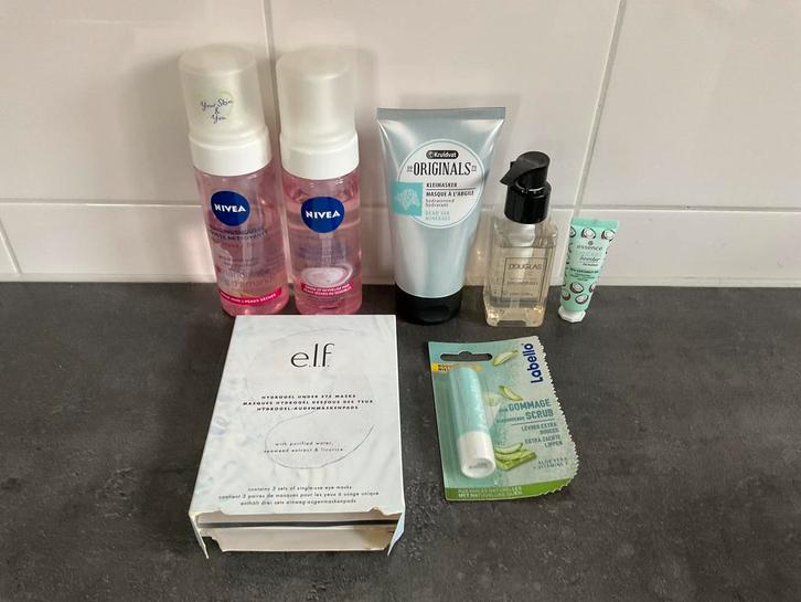 Gezichtsverzorging, Sieraden, Tassen en Uiterlijk, Uiterlijk | Gezichtsverzorging, Zo goed als nieuw, Gehele gezicht, Ophalen of Verzenden