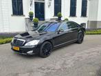 Mercedes-Benz S-Klasse 5.5 S500 Lang AUT 2006 Zwart, Auto's, Mercedes-Benz, Automaat, Achterwielaandrijving, 1885 kg, Zwart