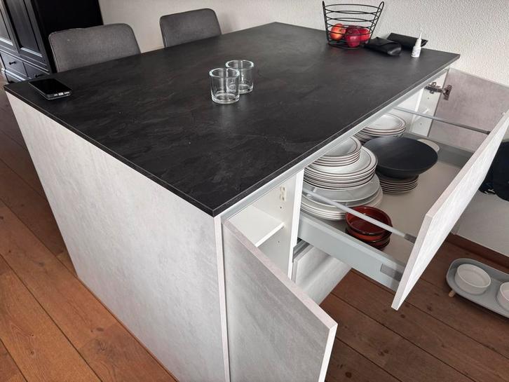 Keuken Eiland met Werkblad, Huis en Inrichting, Keuken | Complete keukens, Zo goed als nieuw, Overige typen, Grijs, Kunststof