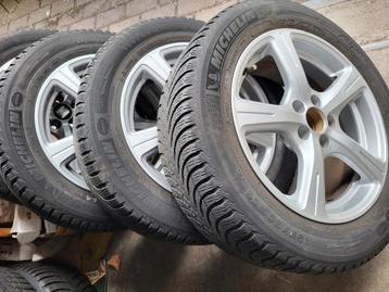 banden velgen winter banden 205/60/16 steek 5x 100 beschikbaar voor biedingen
