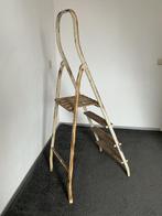Vintage Keukentrap - Schuurvonds, Doe-het-zelf en Verbouw, Ladders en Trappen, Ophalen of Verzenden, Gebruikt, Trap, Minder dan 2 meter