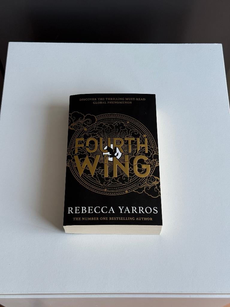Fourth Wing – Rebecca Yarros, Boeken, Fantasy, Nieuw, Ophalen of Verzenden