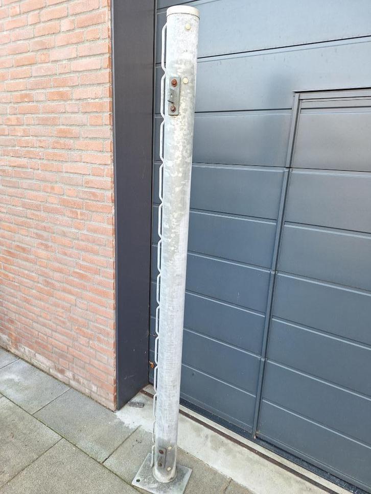 Gegalvaniseerde Heras hekwerk poortpaal 204 cm lang 11cm dik, Tuin en Terras, Tuinpoorten, Zo goed als nieuw, Draaipoort, Staal