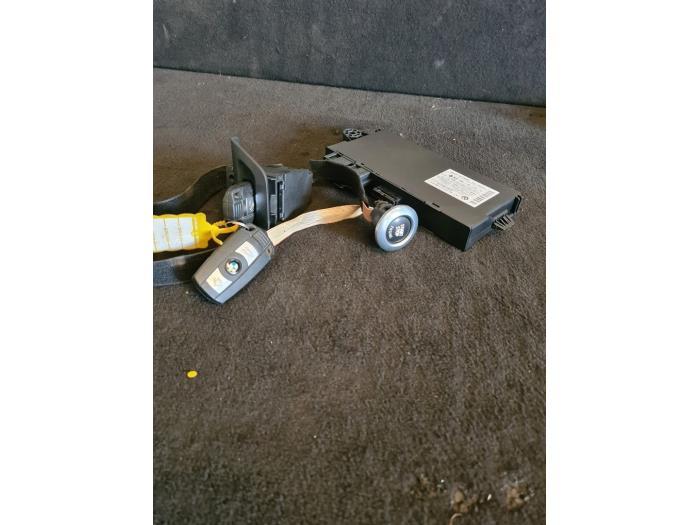 Kontaktslot + Sleutel van een BMW 1-Serie, 3 maanden garantie, Gebruikt, BMW