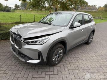 BMW iX1 67 kWh XDRIVE 30 Automaat (bj 2024) beschikbaar voor biedingen