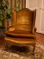 Louis XV  walnoot stoel, Antiek en Kunst, Antiek | Meubels | Stoelen en Banken, Ophalen of Verzenden