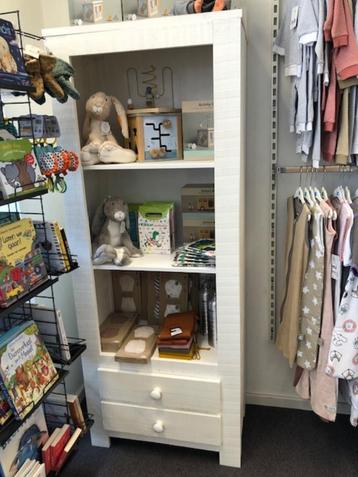 Boekenkastjes WINKELMODELLEN Strandlook beschikbaar voor biedingen