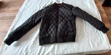 Bomberjacket beschikbaar voor biedingen