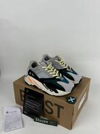 Yeezy 700, Kleding | Heren, Schoenen, Ophalen of Verzenden, Nieuw, Overige kleuren