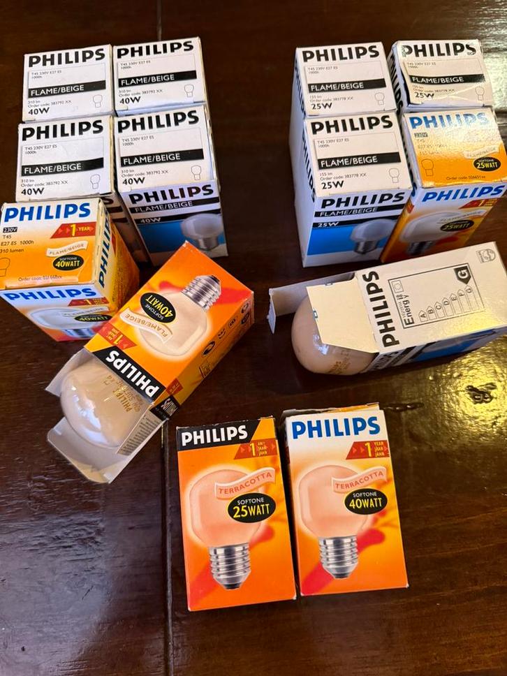 13x Nieuwe Philips Softone Flame Beige Terracotta E27 gr ft., Huis en Inrichting, Lampen | Losse lampen, Nieuw, Gloeilamp, 30 tot 60 watt