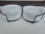 Ikea Borden - Wit - Stapelbaar 50 stuks, Ophalen, Keramiek, Zo goed als nieuw, Bord(en)