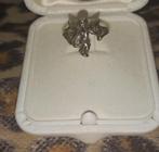 Leuke echt zilveren ring met engeltje, Sieraden, Tassen en Uiterlijk, Ringen, Ophalen of Verzenden, Zo goed als nieuw, 17 tot 18