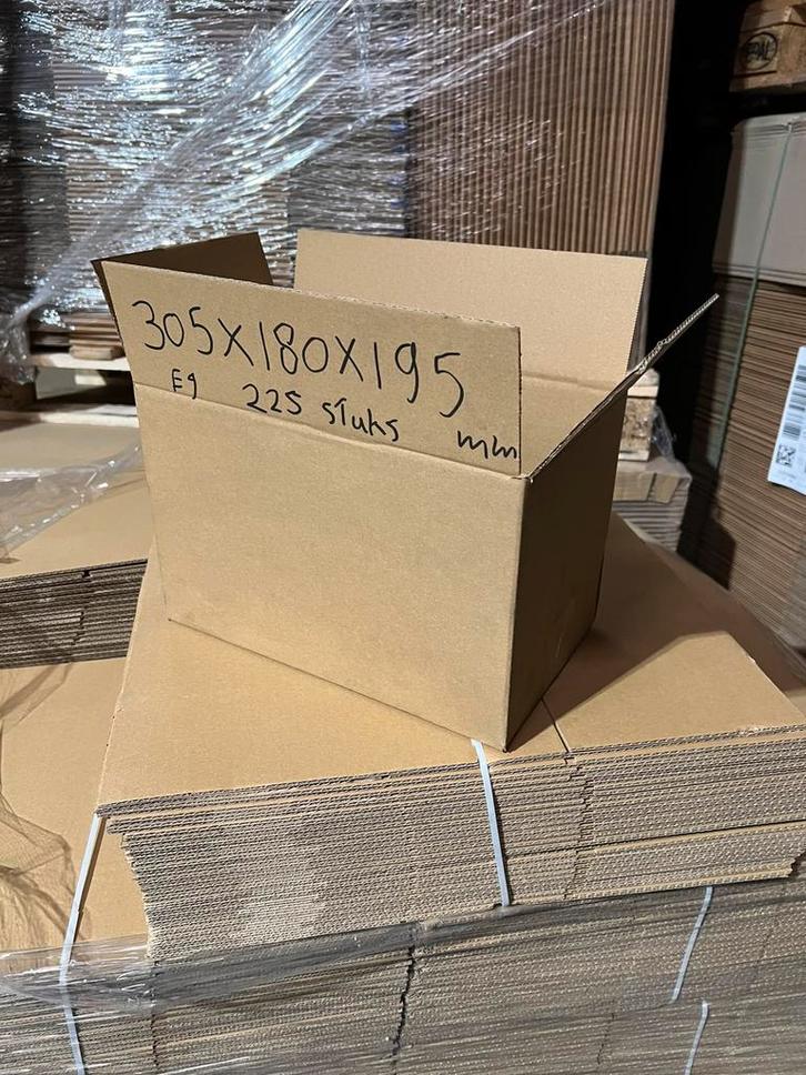 Verzendozen 225 stuks  305x180x195 mm, Doe-het-zelf en Verbouw, Kratten en Dozen, Nieuw, Doos, Minder dan 50 cm, Minder dan 35 cm