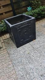 Mooie grote vierkante fiberclay pot, Tuin en Terras, Bloembakken en Plantenbakken, Ophalen, Overige materialen, Gebruikt, Minder dan 60 cm