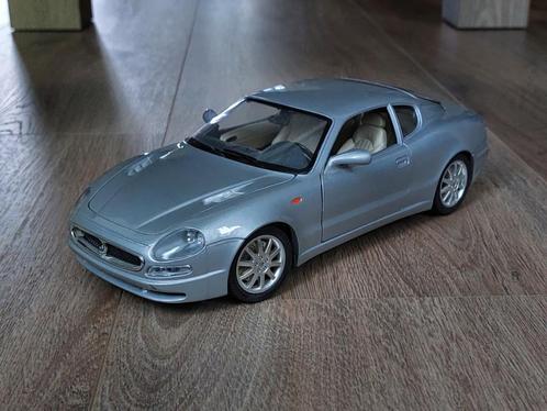 Maserati 3200GT (1998) | Zilver | 1:18 |  Bburago, Hobby en Vrije tijd, Modelauto's | 1:18, Zo goed als nieuw, Auto, Bburago, Ophalen of Verzenden