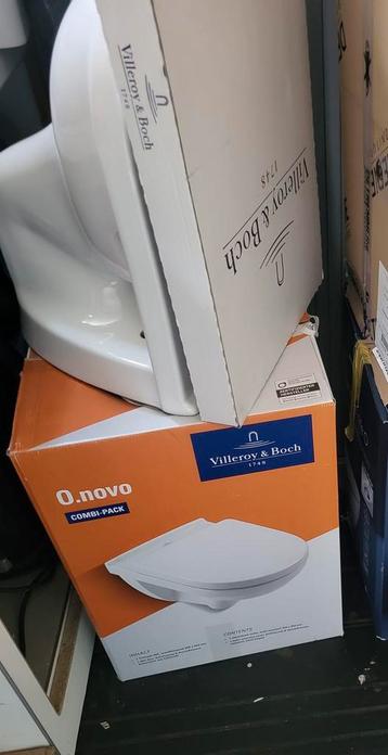 Villeroy&boch o.novo hangtoilet met sofclose bril 2x beschikbaar voor biedingen
