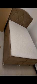 120×200 boxspring mooie bruine kleur en extra matras, Huis en Inrichting, Ophalen, Bruin, Eenpersoons, Nieuw
