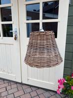 Rieten lampenkap, Huis en Inrichting, Ophalen of Verzenden, Zo goed als nieuw, Rond, 25 tot 50 cm