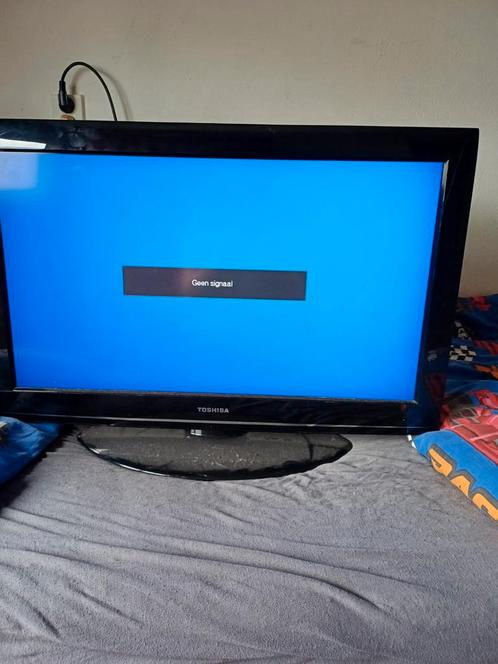 Toshiba LCD Colour TV, Audio, Tv en Foto, Televisies, Gebruikt, LCD, 80 tot 100 cm, Toshiba, 50 Hz, Ophalen