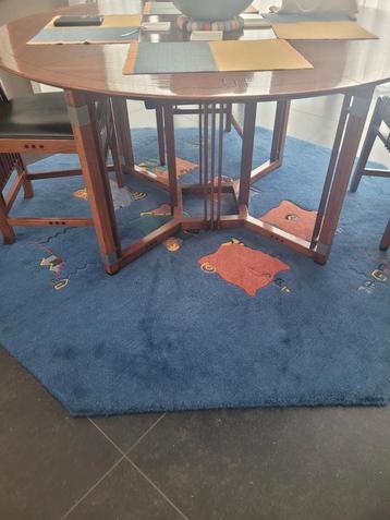 Mooi vloerkleed - Uniek design! beschikbaar voor biedingen