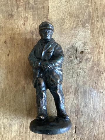 Bronzen Beeldje. Oud mannetje beschikbaar voor biedingen