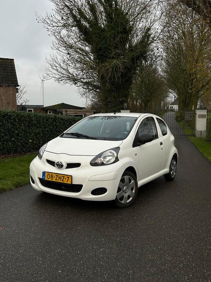 Toyota Aygo 1.0 VVT-i 2011 Wit | Apple Carplay, Auto's, Toyota, Particulier, Aygo, Benzine, A, Hatchback, Handgeschakeld, Geïmporteerd