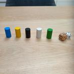 Dobbelstenen en pionnen, Hobby en Vrije tijd, Gezelschapsspellen | Bordspellen, Ophalen of Verzenden, Zo goed als nieuw