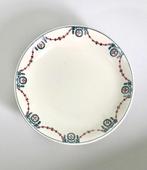 Longwy Moselle terre de fer presenteer schaal op hoge voet, Ophalen of Verzenden