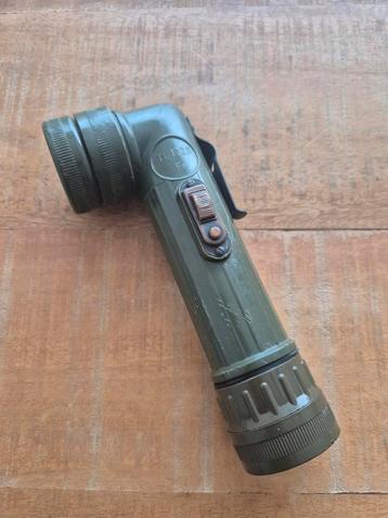 Zaklamp leger compleet beschikbaar voor biedingen