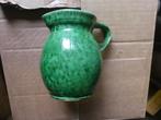 oud aardewerk schenkkannetje ringen in de bodem groen, Ophalen of Verzenden