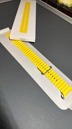 Apple Watch 49MM Yellow Ocean Band Extension XL, Apple Watch Ultra 49MM, Bandje, Apple, Nieuw
