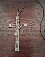 Mooi zilverkleurig kruis 17 cm, Verzamelen, Ophalen of Verzenden, Zo goed als nieuw, Sieraad