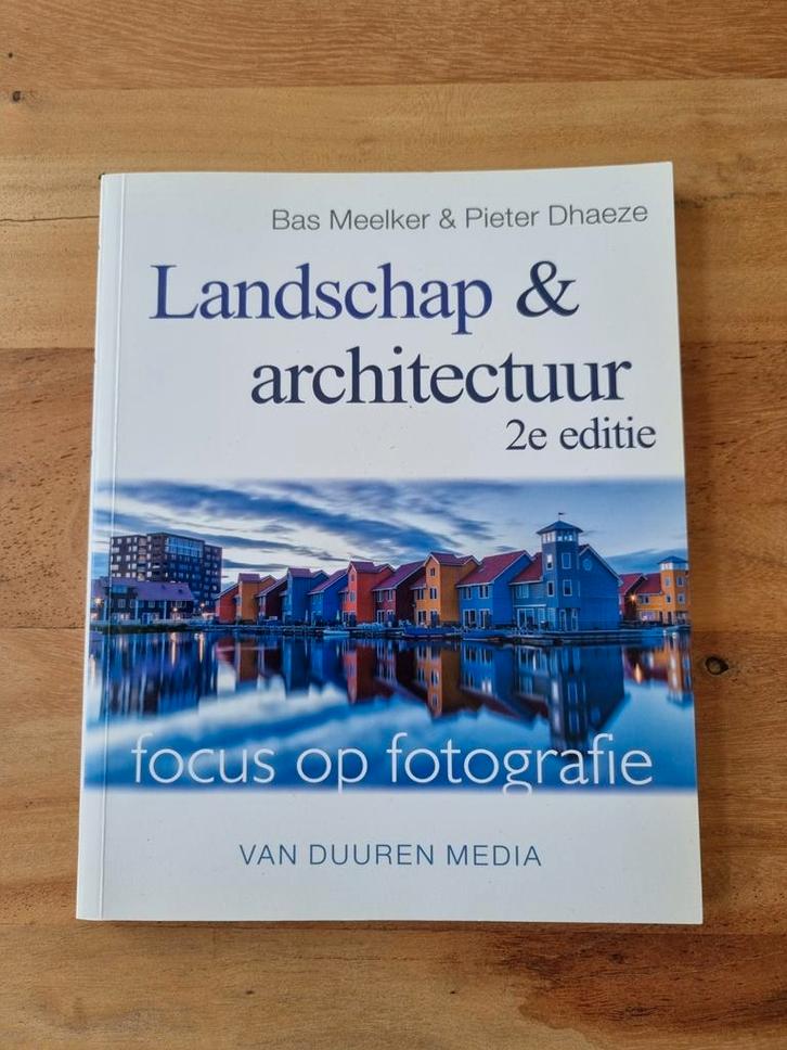 Bas Meelker - Landschap en architectuur, Boeken, Hobby en Vrije tijd, Gelezen, Fotograferen en Filmen, Ophalen of Verzenden