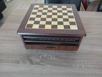 Lifetime Games Spellen kist 10-in-1 beschikbaar voor biedingen