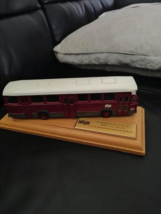 👉 Vervoersbedrijf Amsterdam DAF bus zeer zeldzaam, Hobby en Vrije tijd, Modelauto's | 1:50, Zo goed als nieuw, Bus of Vrachtwagen