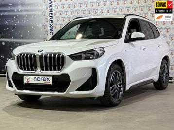 BMW X1 sDrive18i | M-Sport | Pano | H&K | Massage | Camera beschikbaar voor biedingen