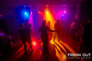 Complete lichtshow – Feestje Meppel en omgeving beschikbaar voor biedingen