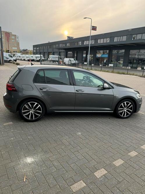 Volkswagen Golf 7.5 TSI 1.5 NAP 5D Highline BM 2017 Grijs, Auto's, Volkswagen, Particulier, Benzine, B, Hatchback, Automaat, Origineel Nederlands