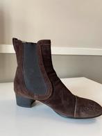 Tod’s suede bruin laarsje, Kleding | Dames, Schoenen, Ophalen of Verzenden, Zo goed als nieuw, Bruin