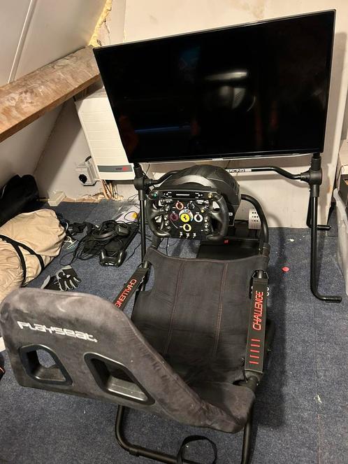 Complete Race simulator playseat, Spelcomputers en Games, Spelcomputers | Sony PlayStation Consoles | Accessoires, Zo goed als nieuw
