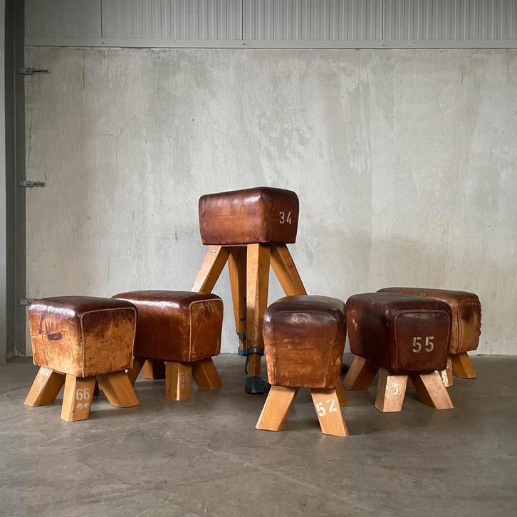 Oude turnbok, turnbokken, kruk, krukje, stoel, turntoestel, Antiek en Kunst, Curiosa en Brocante, Ophalen