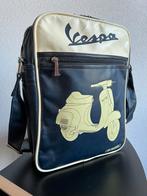 Vespa schoudertas.  27x35x10 cm., Ophalen of Verzenden, Gebruikt, Blauw, Overige merken