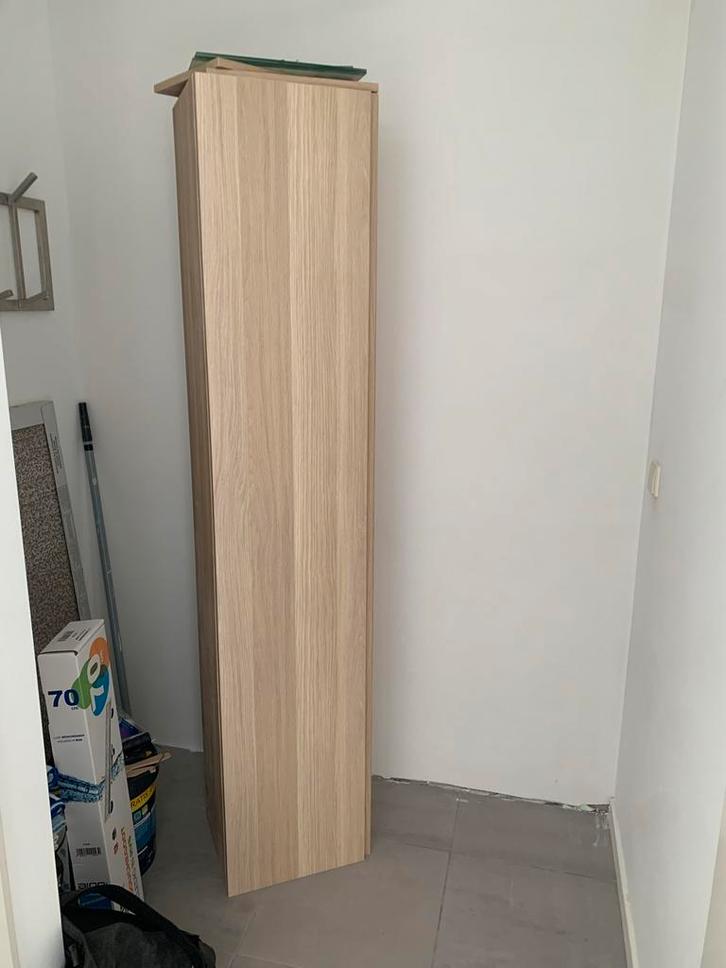 Mooie Godmorgon IKEA Badkamerkast - Hoge Kast, Huis en Inrichting, Badkamer | Badkamermeubels, Zo goed als nieuw, (Half)hoge kast