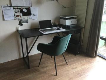 bureau zwart 160 x 60 beschikbaar voor biedingen