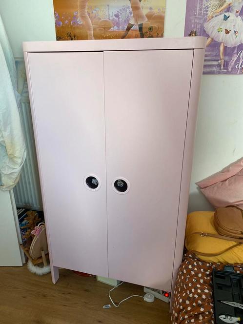 Kledingkast-Ikea-roze-kinderkamer, Kinderen en Baby's, Kinderkamer | Commodes en Kasten, Zo goed als nieuw, 105 cm of meer, 50 tot 70 cm